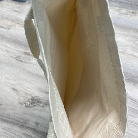 New Boom Box Tote - Picture 7 of 7